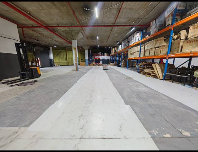 1,249M² WAREHOUSE TO LET IN CITY DEEP
